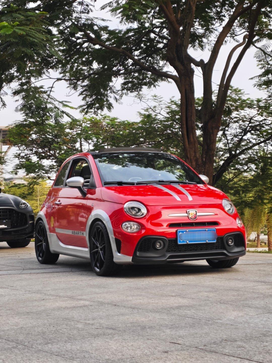 故事是这样的，好哥们送了我一套卡钳，我装车后发现卡钳和刹车盘不匹配，于是斥巨资又