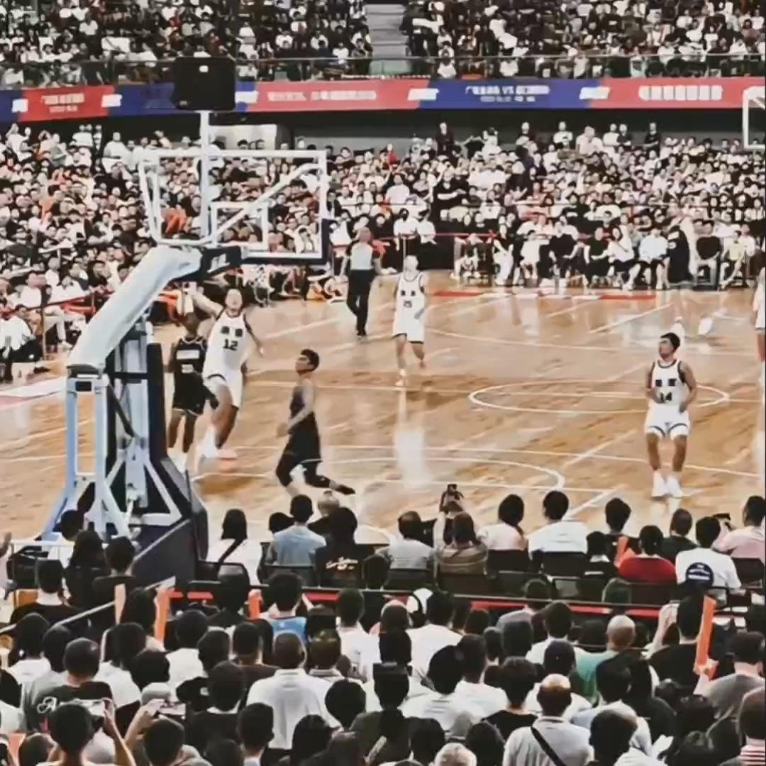 扶正_ _可夺冠？广东宏远 ​​​