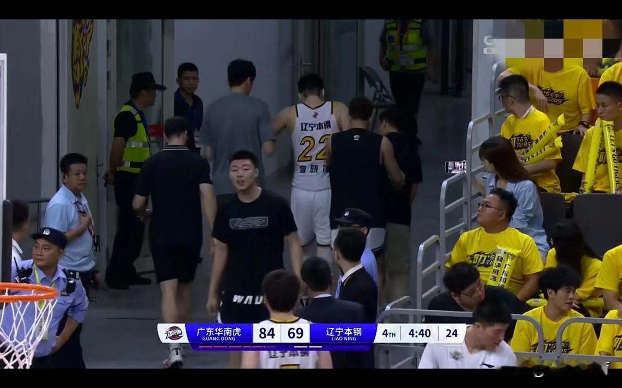 5月6日晚，在辽宁男篮与广东男篮的第三场比赛结束之后，辽宁男篮官方发布公告表示，