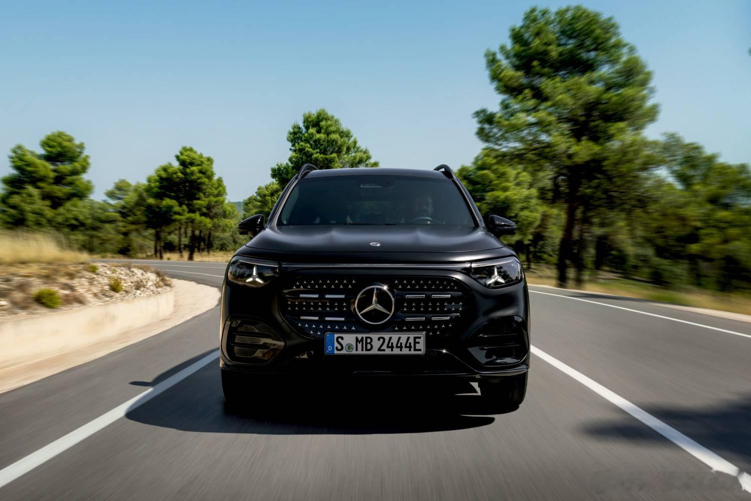 全新梅赛德斯-奔驰GLB，MMA平台第一款SUV，油电同行- 纯电版本：800V