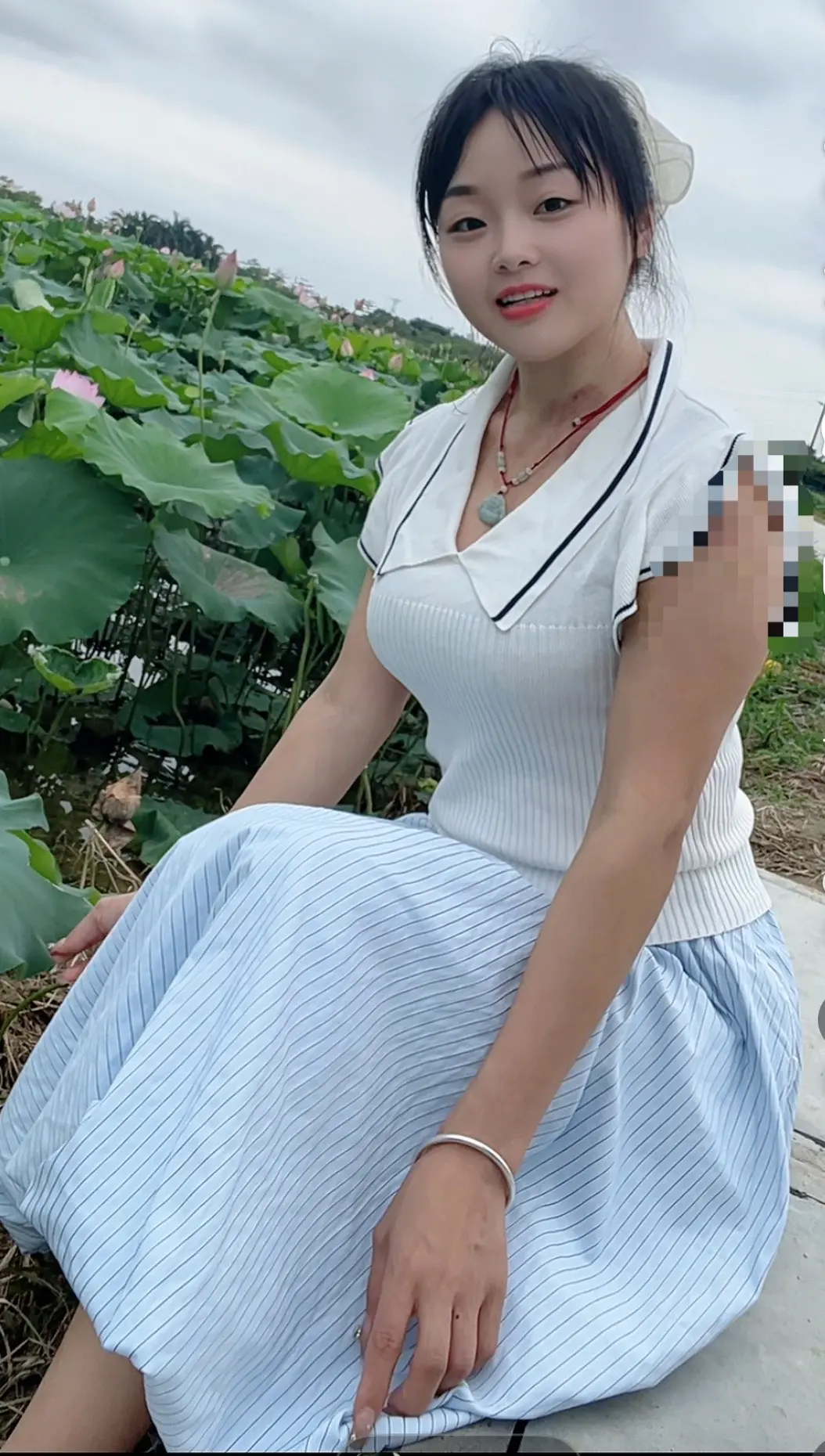 妈妈真好，一回惠州就带我看荷花、妈妈你在给娇娇一点时间☺️