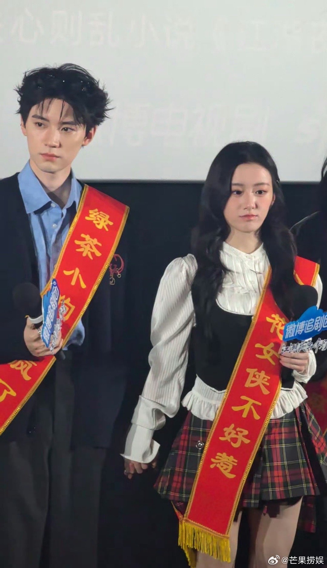 周翊然剧宣生图怼脸状态好帅啊我的妈呀 这个状态太好了周翊然