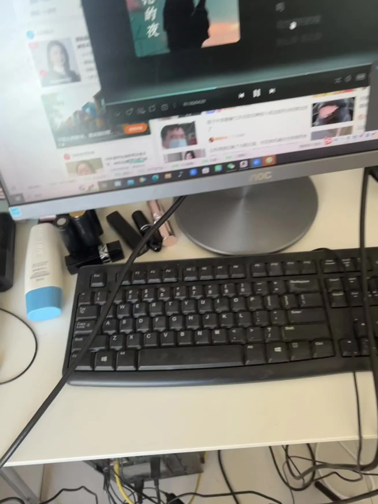 每天让我听听音乐看看直播、研究买什么好吃的。做什么好吃的，我可开心了?...