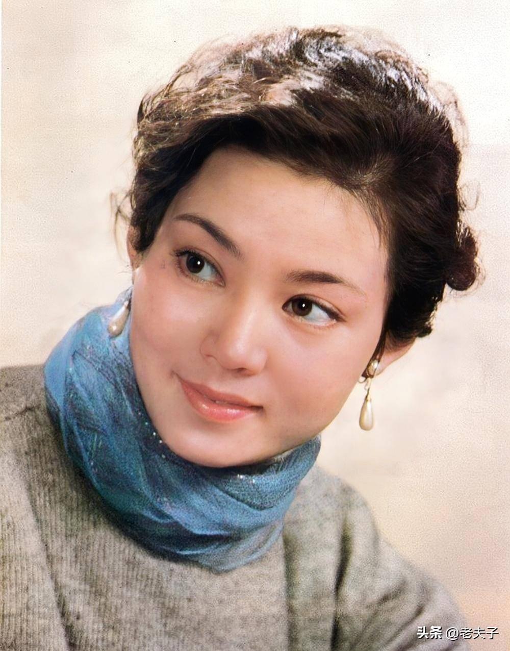 中国电影史人物之第1486位，潘虹（1954.11.4一）生于黑龙江哈尔滨。
毕