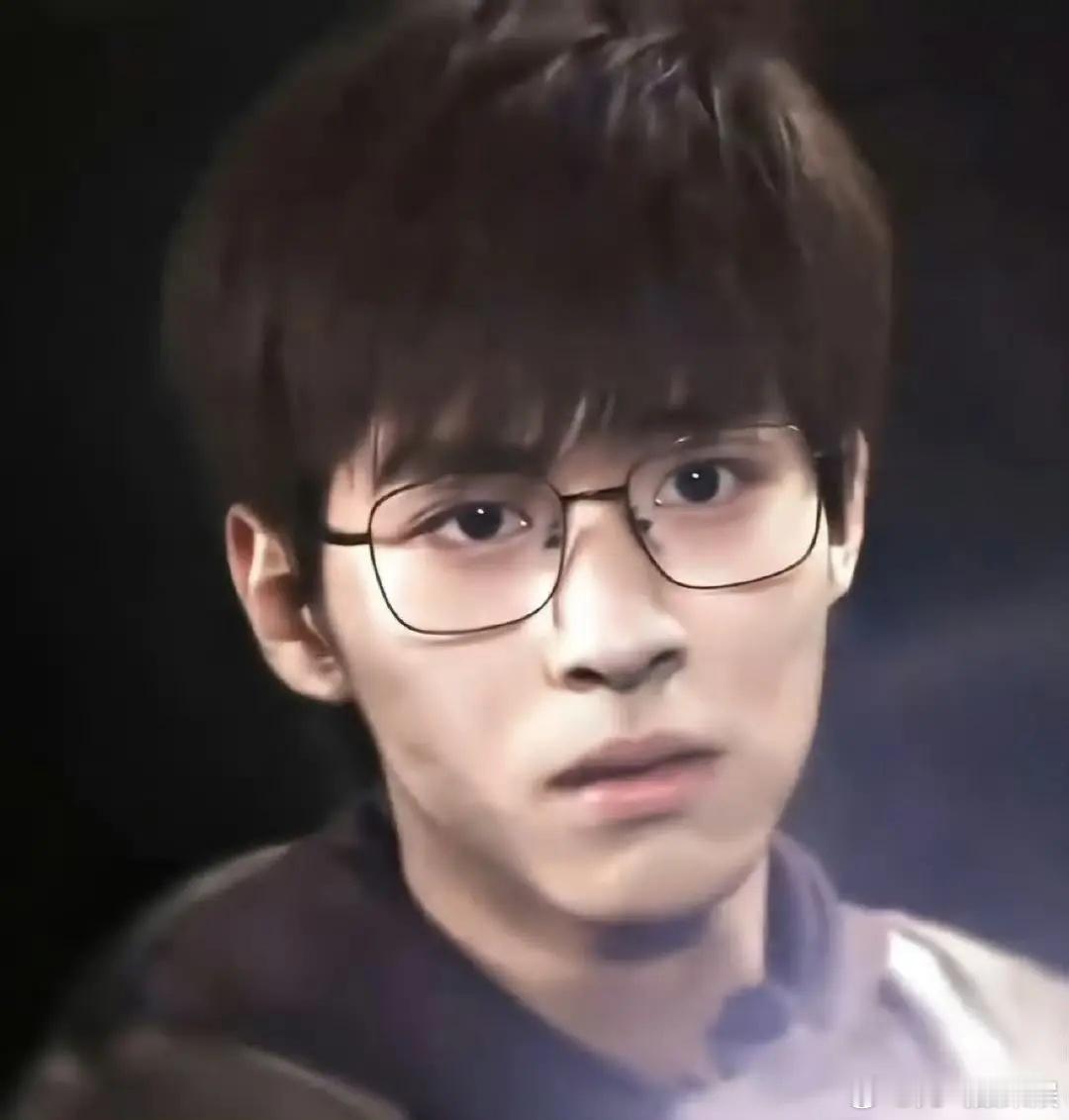 新版吴邪被称为史上最符合原著的吴邪？？这个评价认可吗？ ​​​