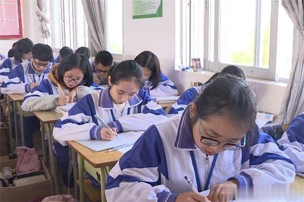 初三的同学，12月这样规划学习任务，期末让你考出好成绩，中考离重点高中更进一步！