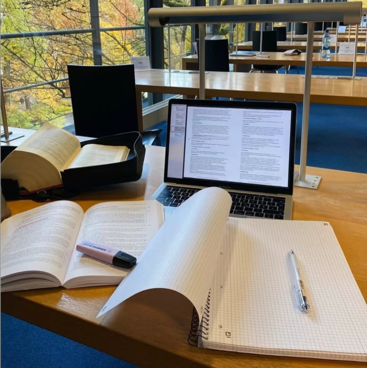 真的，一定要狠下心来备考。懒惰特别会骗人，它让你以为是安逸、是休息、是福气，其实