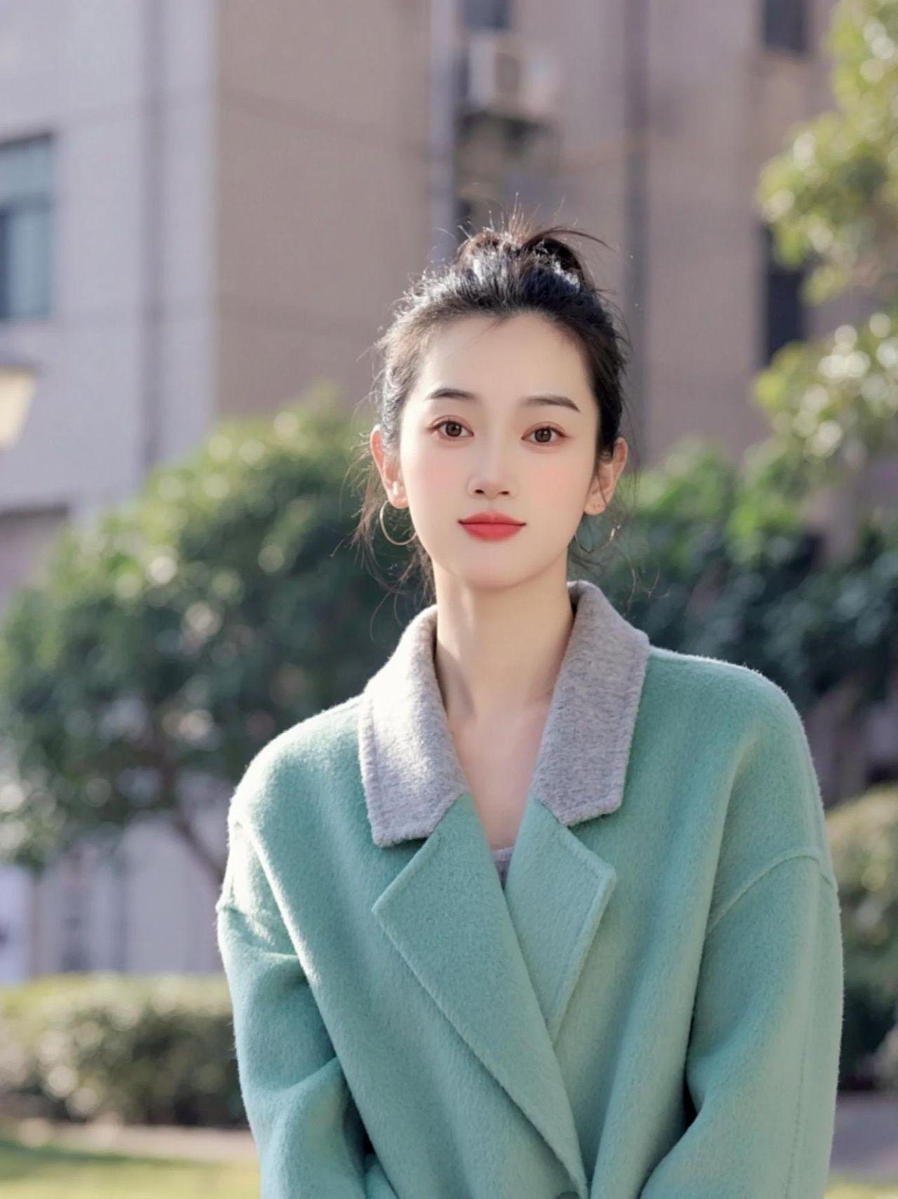 AI清新户外写真 抖音ai创作 抖音玩法合伙人计划。