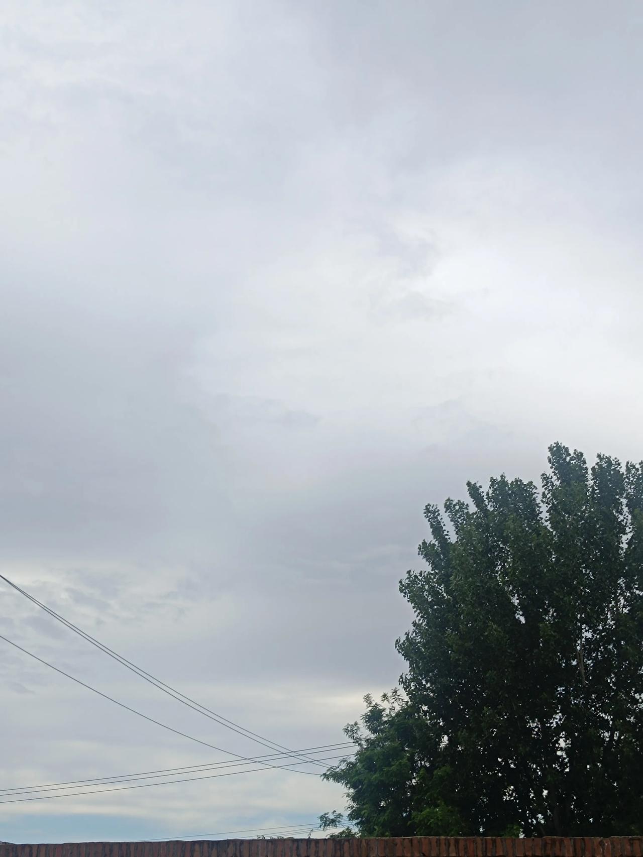 河北持续了一天的降雨总算是结束了啊，这次大范围降雨真的是给生产生活带来了很大的不