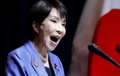 高市早苗变脸的速度，绝了！前脚刚把给中国人发的签证费一口气涨了5倍，后脚就因为一