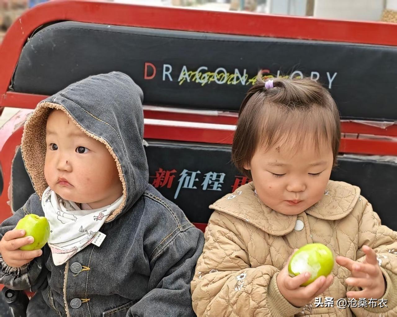 你觉得养儿子最需要注重什么5岁以下的孩子要看管好，孩子没有安全意识经常磕碰到面部