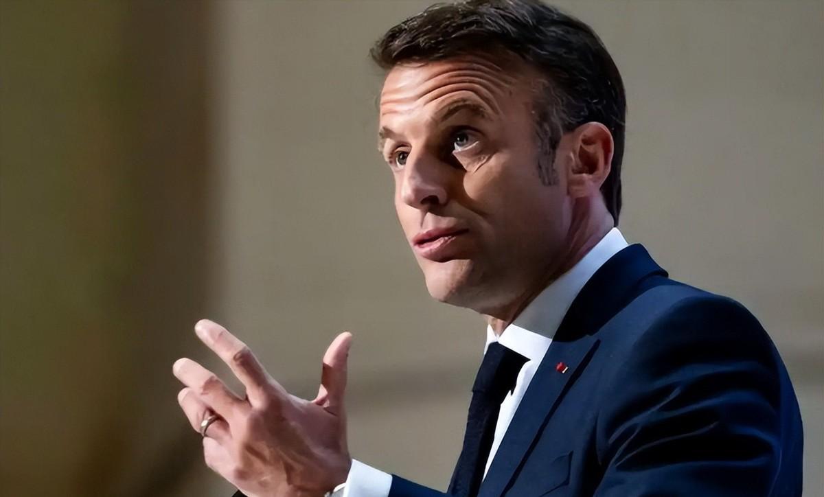 作为常年盯着国际局势的老观察员，看到马克龙这次连夜拍桌子的消息，我心里就一个念头