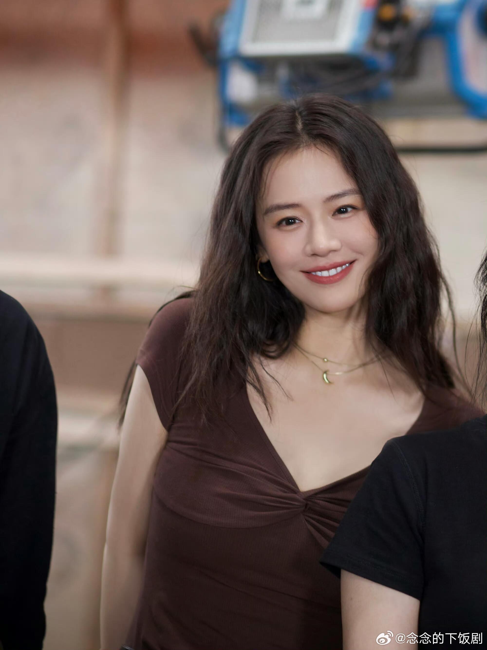 花少7真的把马思纯养的很好花少7把马思纯养得真好！龚俊问意见、李沁让大床，她难受