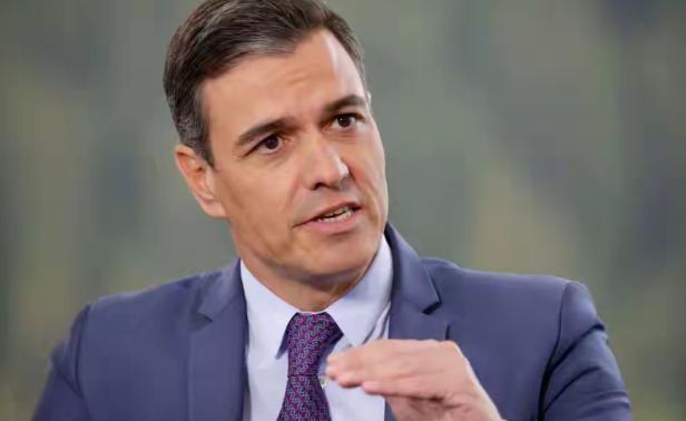 为西班牙点赞！4月19日，西班牙首相桑切斯宣布，将在明天21日欧盟外长会上，正式