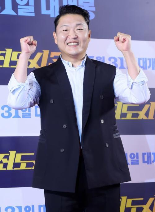 鸟叔被移交检察机关公司回应鸟叔被移交检察机关 据韩媒6月2日报道，鸟叔（本名朴载