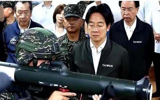 台海再生变局，驻台500美军或面临"全军覆没"，美专家曾经直言：特朗普必须撤军，