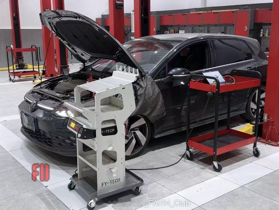 合作店家高尔夫8代GTI：🇬🇧REVO Stage1 ECU💻，方向盘切换