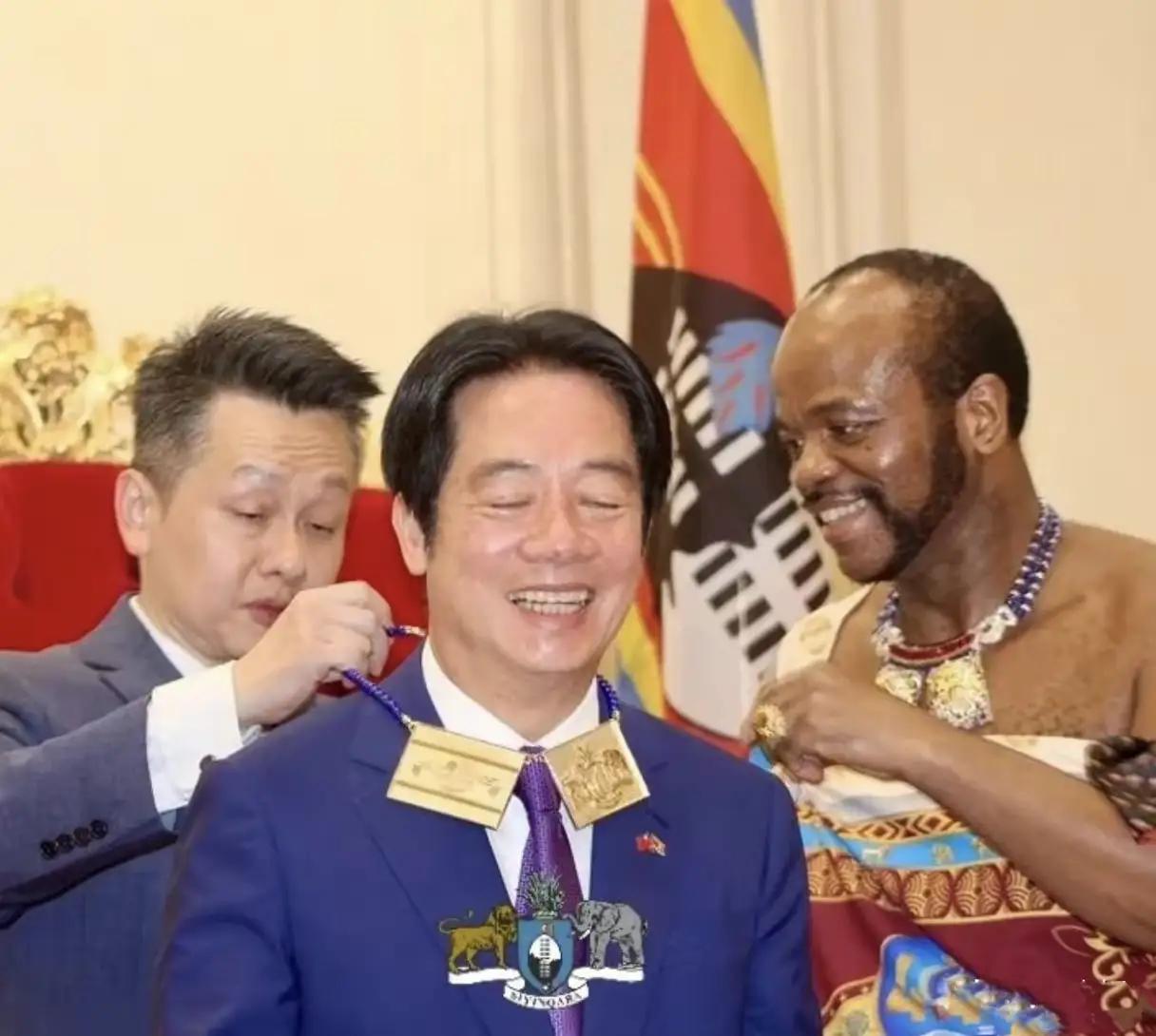 你看看台独顽固分子赖清德多“陶醉”、你看看这个非洲屁大的国家，你赖清德“走了几步