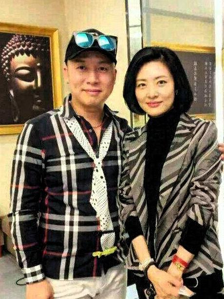 央视女主播的婚姻通透，根本不是运气好
 
很多人都被通稿误导了，以为周涛的感情生