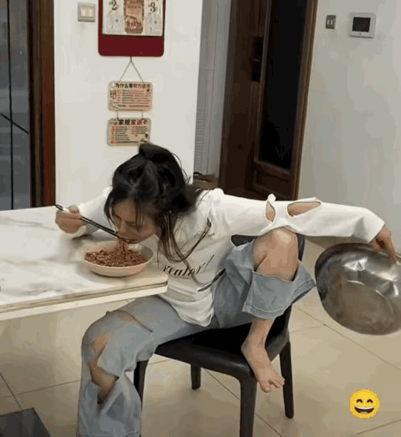 夫妻之间，有话好说嘛[笑哭]