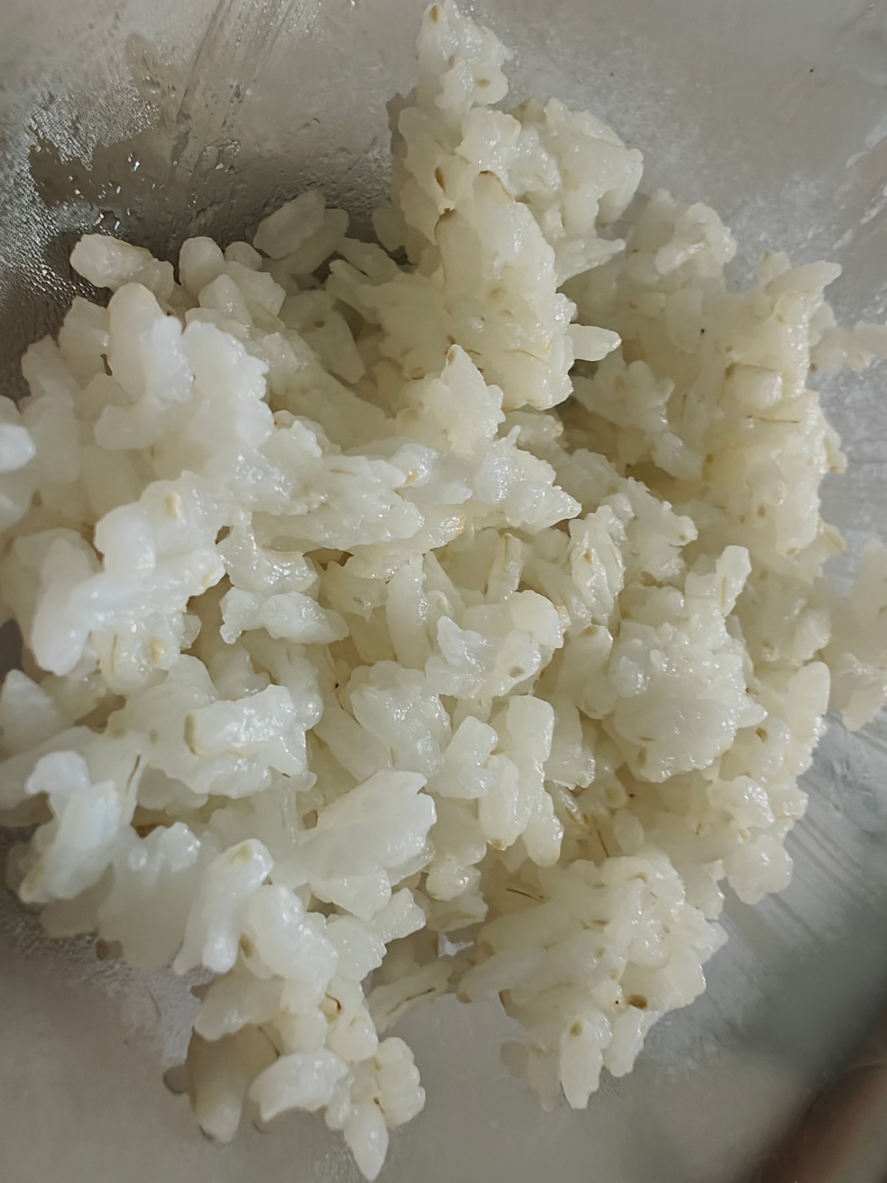 丝滑炒蛋配米饭绝了朋友那拿的胚芽米还挺香 