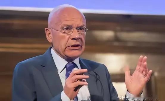 英国教授马丁·雅克他说“中国崛起不可怕，可怕的是中国文明”，这话一出口，不少西方