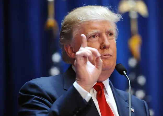 特朗普到底得了什么病？
 
2026年复活节假期，一条关于美国总统特朗普的传言在