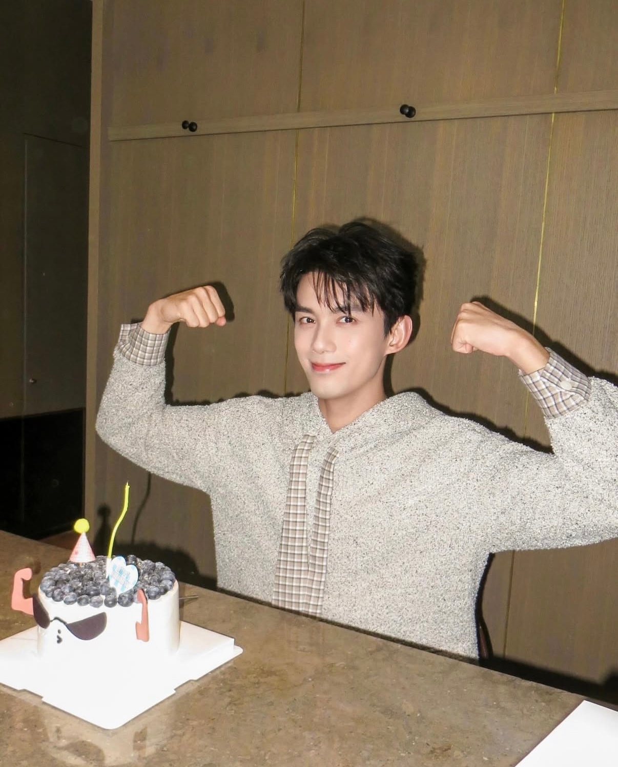 吴磊 寿星ins更新 26 🎂 吴磊1226生日快乐