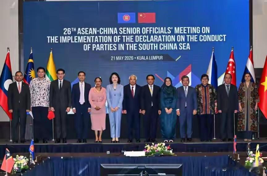 刚和11国磋商南海准则！印度官宣重磅军购，越南敲定布拉莫斯导弹，南海军备暗潮悄然
