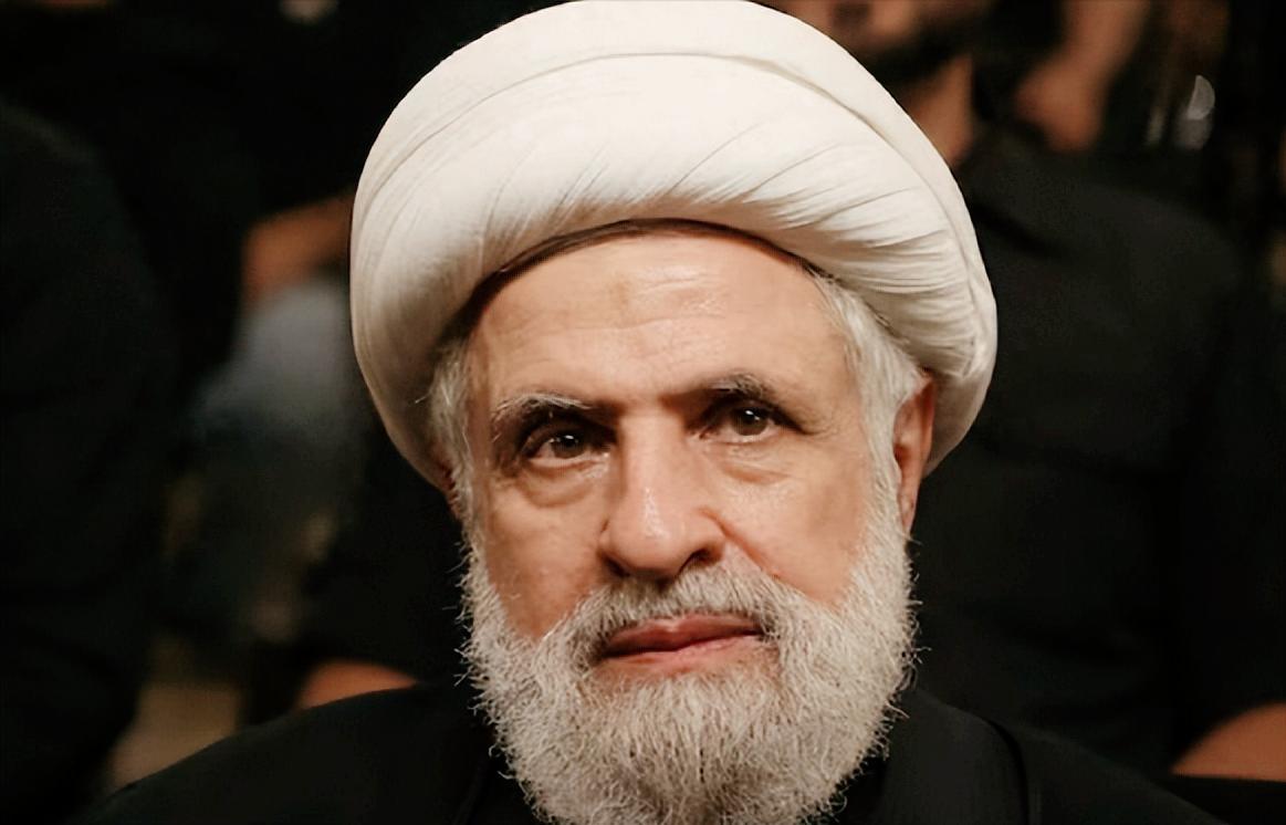 就是这么硬气，黎巴嫩真主党领导人纳伊姆·卡西姆最近撂下硬话，在当下的战火中跟以色