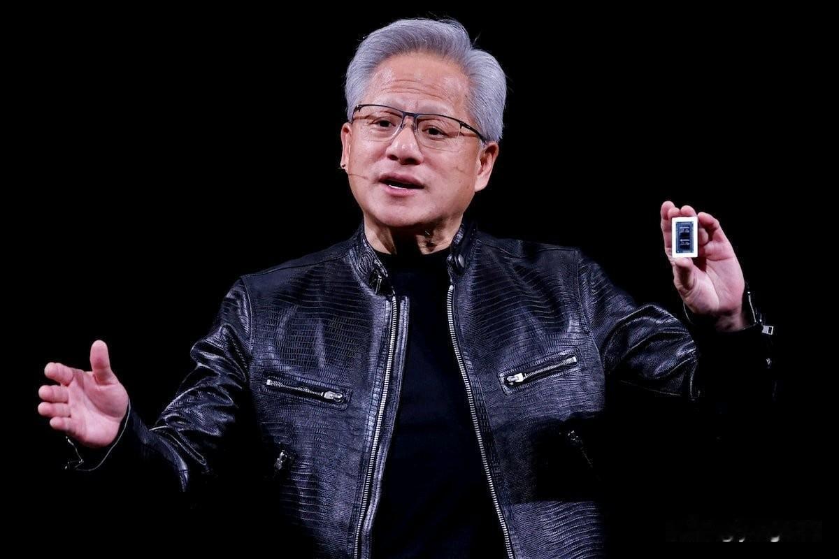 英伟达（NVDA.O）首席执行官黄仁勋周五表示，他认为机器人技术将成为韩国下一个