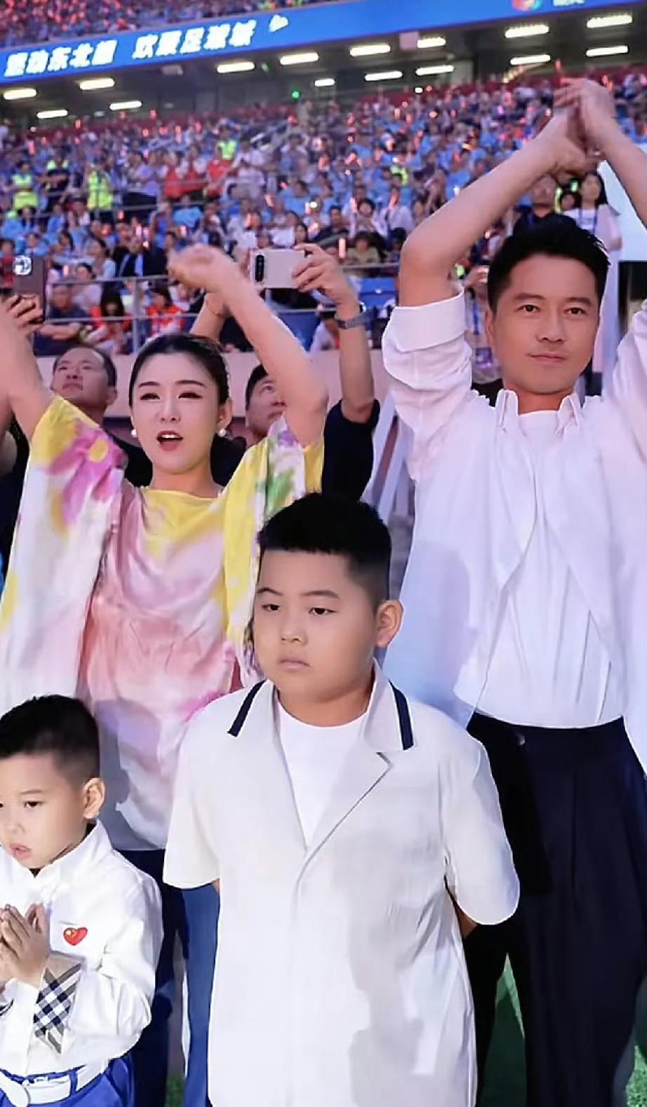 内娱最干净的清流夫妻！王雷李小萌彻底打脸全网豪门谣言

现在的自媒体，为了流量真