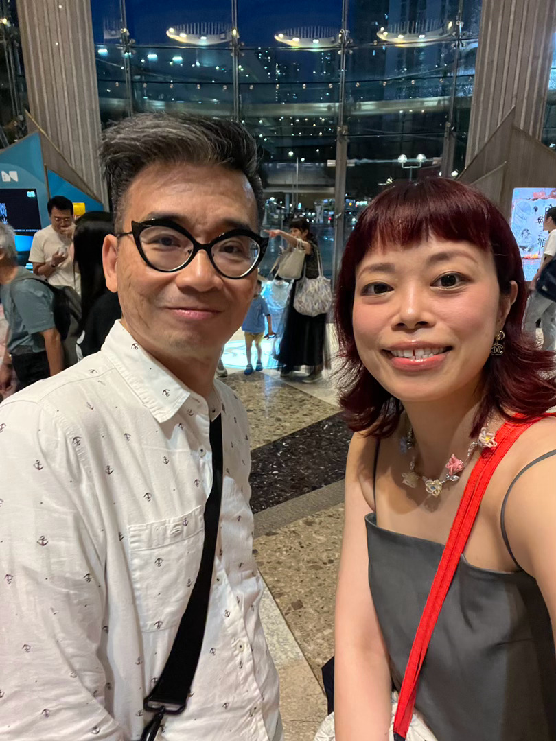 不是 文广4号门指望不上 在这提前d上我们青春组了 提前预热了 好想你们啊