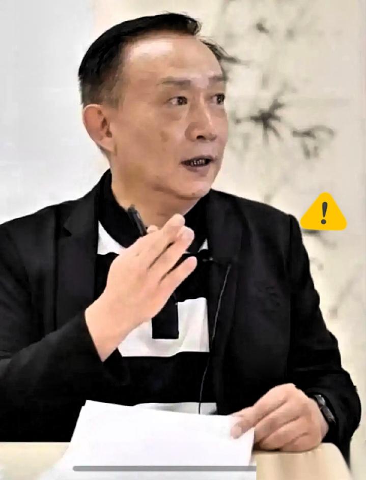 学术会议直击！
卢麒元一语点破混改核心底线，全场掌声共鸣！

一场围绕十五五规划