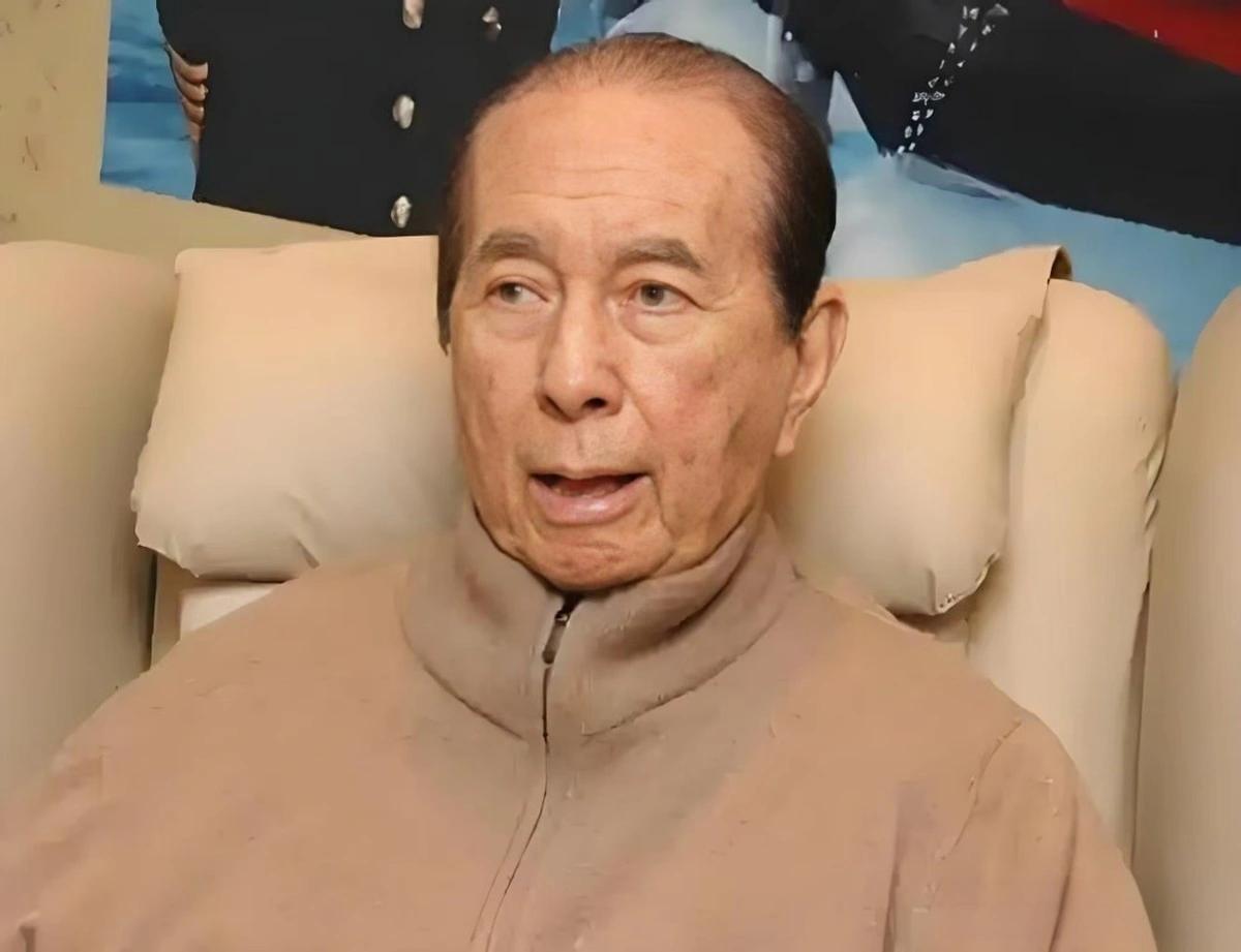 何鸿燊是个谜！2009年，88岁何鸿燊各脏器就已衰竭，但他直到2020年才死亡，