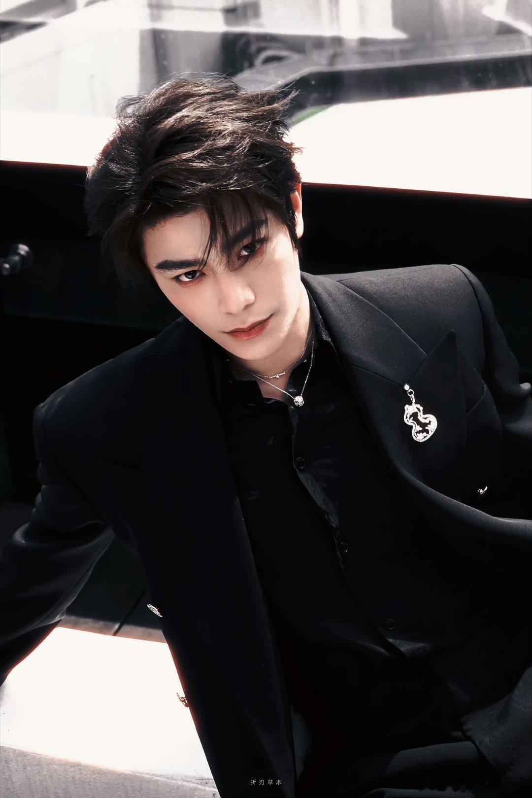 丁禹兮赵凌 丨丁禹兮张海虾满天辉映的不止星光 还有你眼中的星河鹭起𝓣𝓱𝓮 