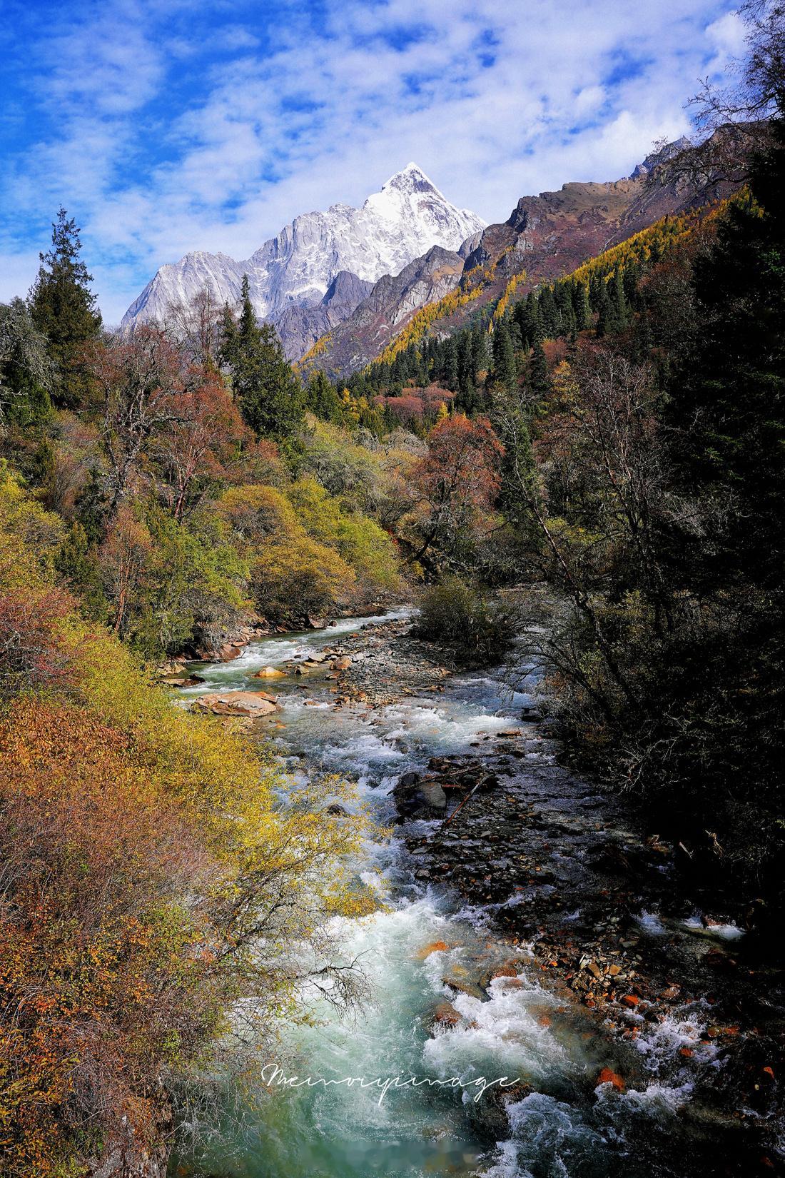 川西金秋随手一拍都这么美！MEMORYIMAGE©️📷四姑娘山虫虫脚瀑布  ​