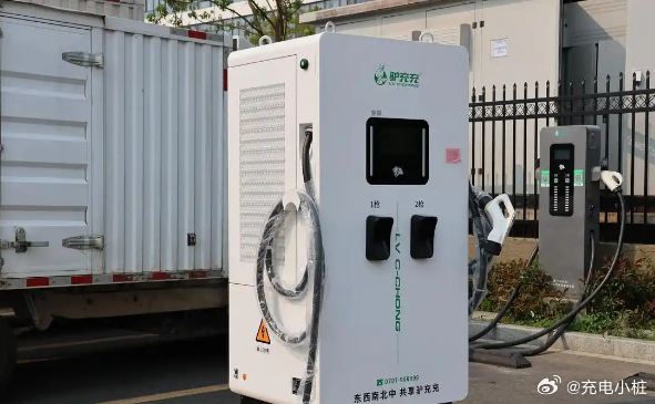 驴充充：智慧能源的开拓者，绿色生活的同行者在新能源汽车蓬勃发展的今天，充电体验已