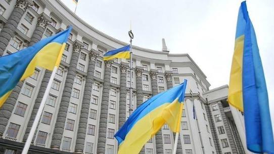 【乌克兰外交部表示，由于缺乏进展，俄罗斯和乌克兰之间的和平谈判至少暂停至年底。】