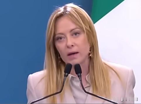 意大利总理乔治亚·梅洛尼：特朗普应该获得诺贝尔和平奖
“看，这在我看来并不是一种