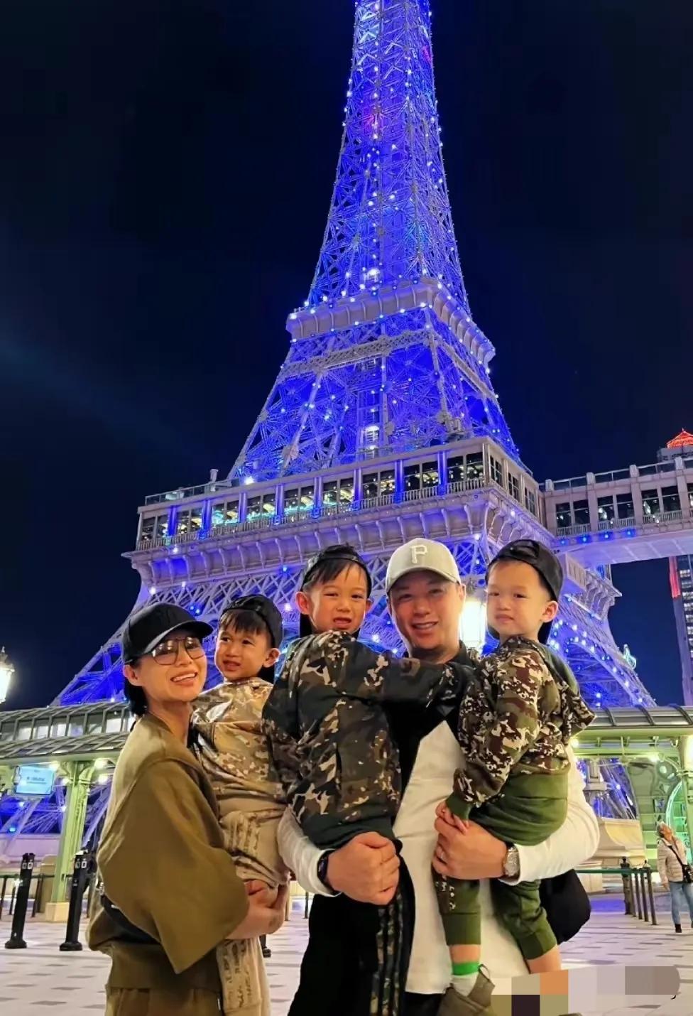 生三个也不多，生两个也不少，再生一个也无妨，最好是个小棉袄，这一家子永远是那么阳