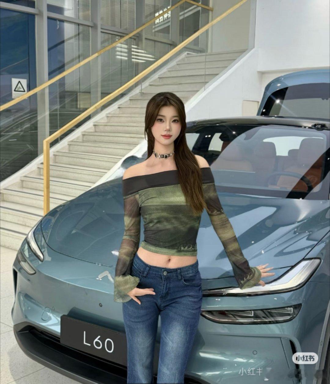 遇到了我的梦中情车🚗一直梦想着拥有一辆属于自己的车，对比了好多款，看到蔚来旗下