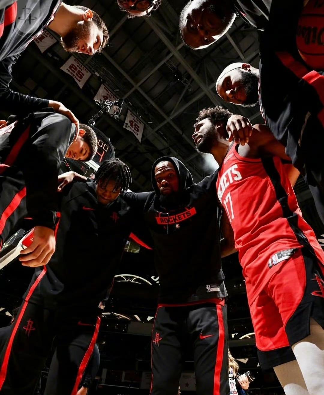 火箭打勇士全员出战！！！✊