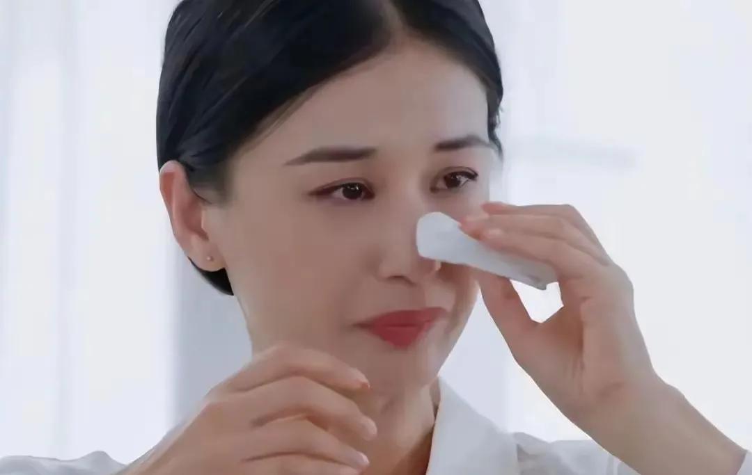#papi酱说黄圣依是杨子的金丝雀#
papi酱说别人的时候条条是道。
其实完全