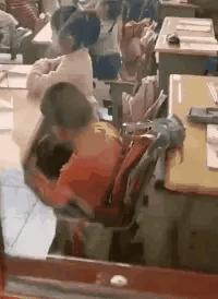自娱自乐被抓现行