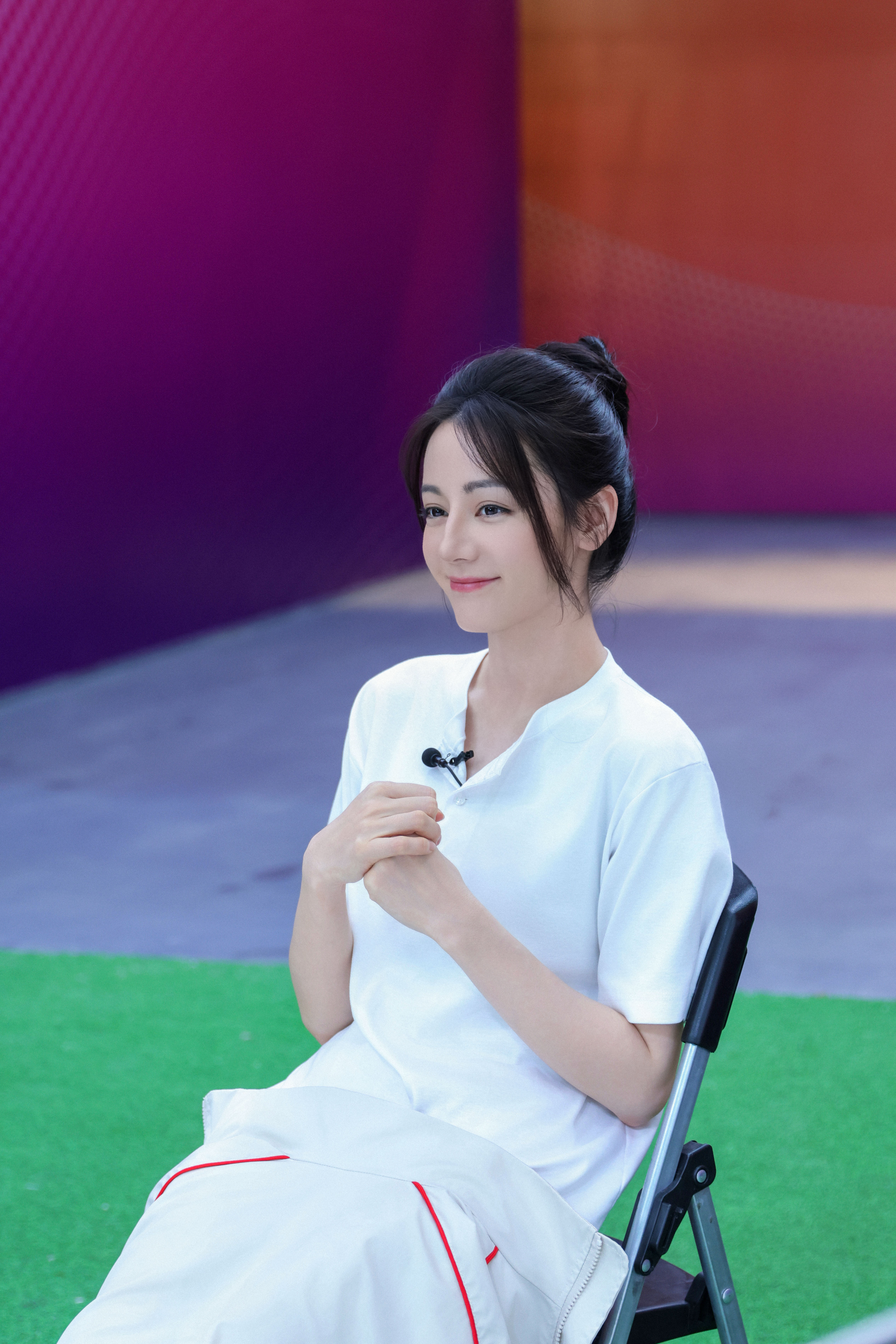 迪丽热巴 ✊迪丽热巴钰珑 聊起与钰珑的相遇，答案不止在银幕，也藏在每一次认真准备