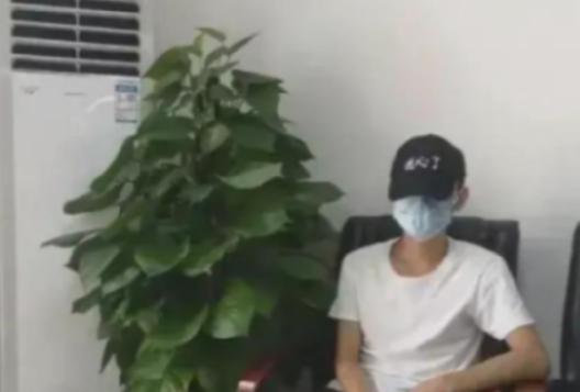 “这谁受得了？”湖南，一小伙子跟女友去酒店开房，本来兴致正浓时，小伙子发现自己没