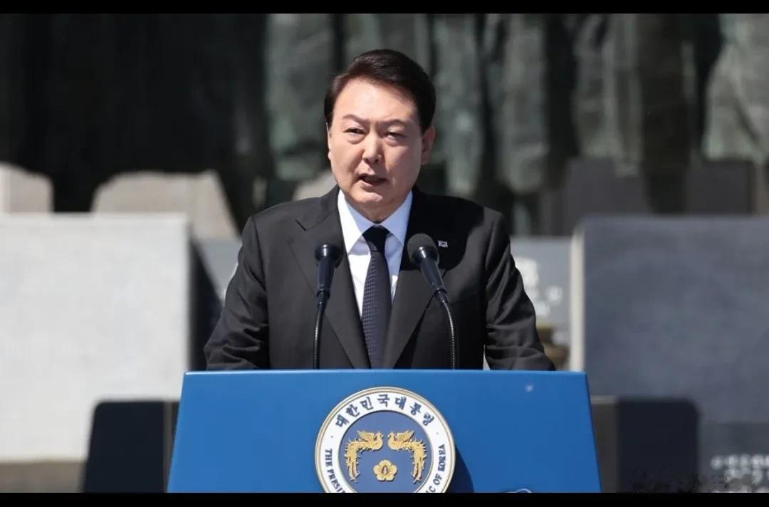 “如果韩国向乌克兰提供武器，俄罗斯将武装朝鲜。”

据韩国《东亚日报》报道，日前