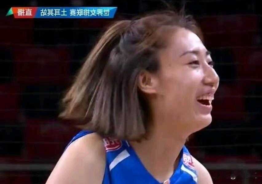 都说姜还是老的辣，昨晚女排世联中巴之战王媛媛把这句话体现的淋漓尽致呀。
女排世联