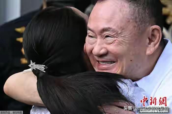 佩通坦是面对父亲他信假释出狱那一刻心情最复杂的人，没有之一。

佩通坦作为一个7